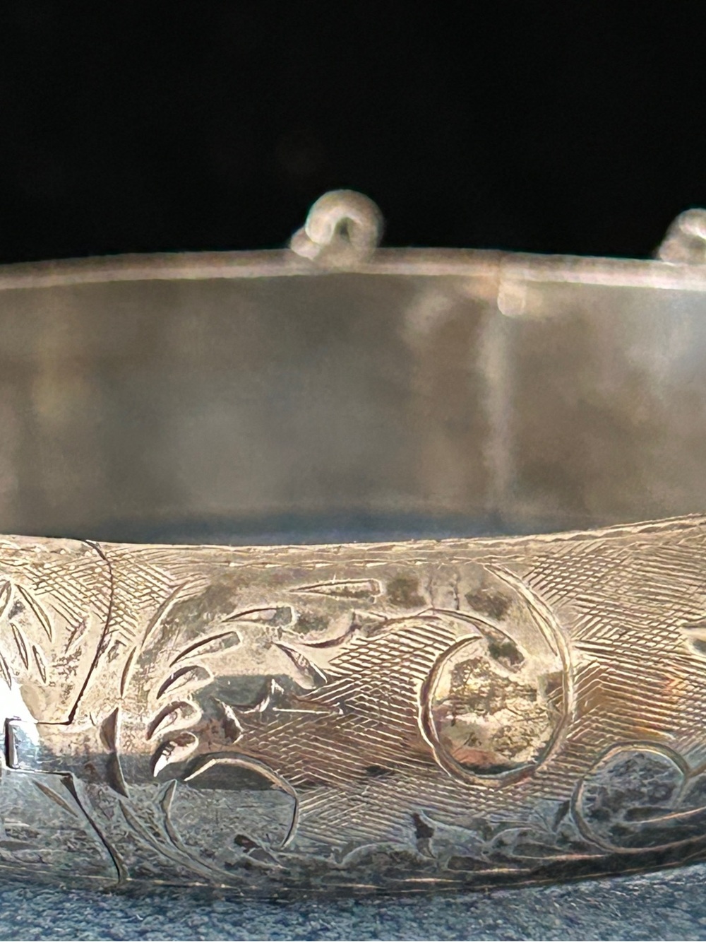 Pretty Sterling 925 Silver Bangle Bracelet